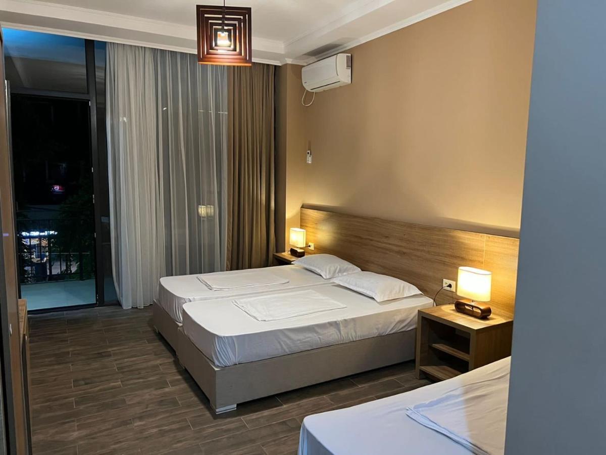 Guest House Nina Kobuleti Exterior photo