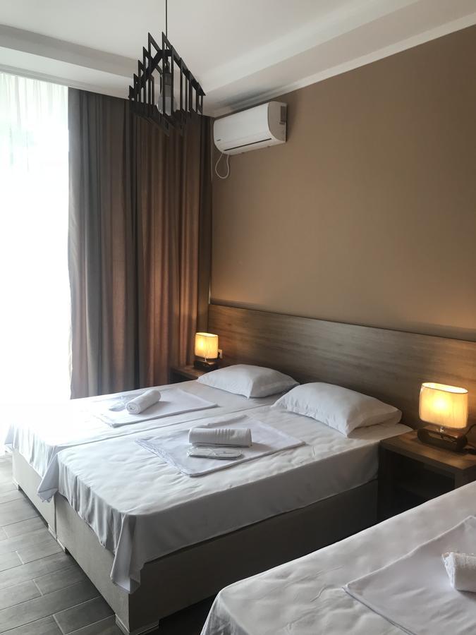 Guest House Nina Kobuleti Exterior photo